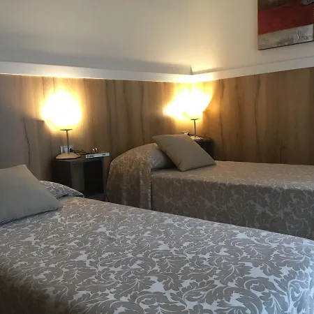Apartment Poloni *